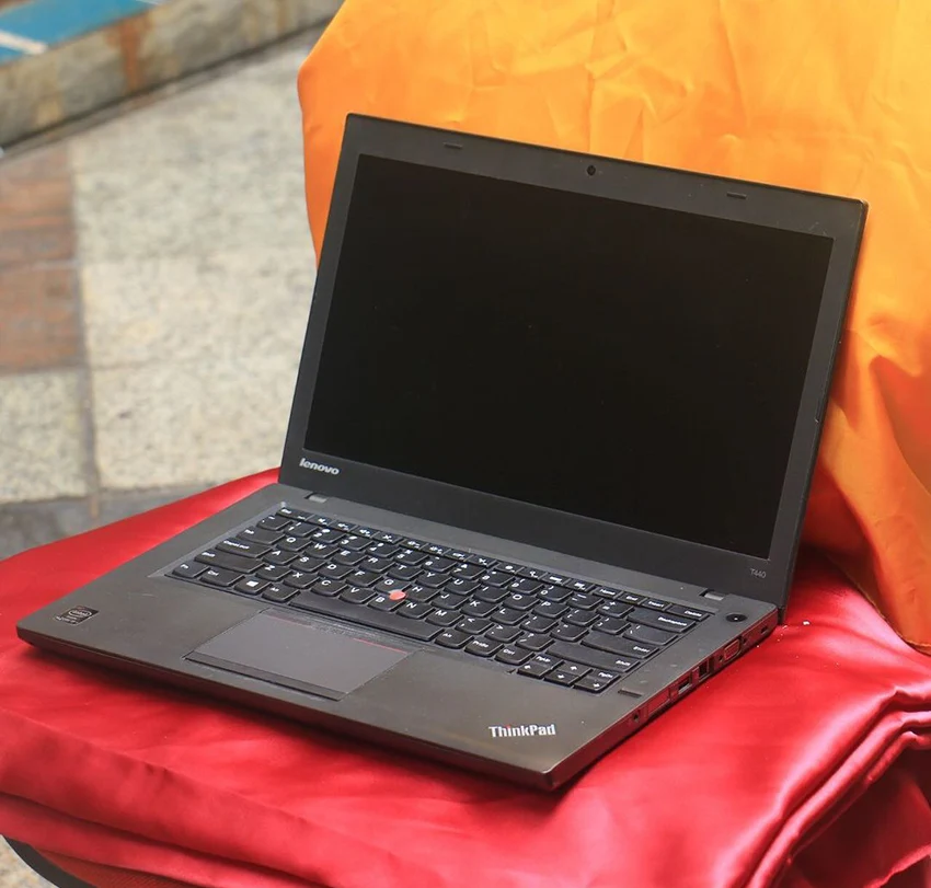 خرید لپ تاپ لنوو استوک ارزان