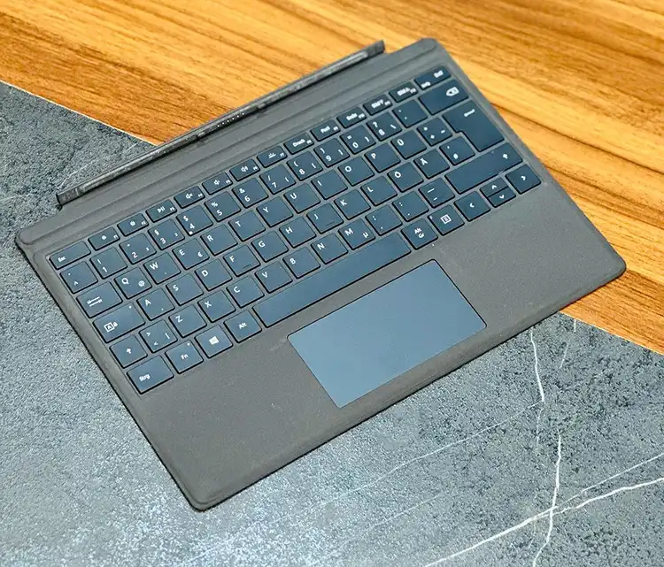 لپ تاپ Microsoft surface pro 5