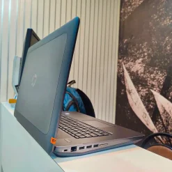 پورت های متنوع HP ZBook 17 G4