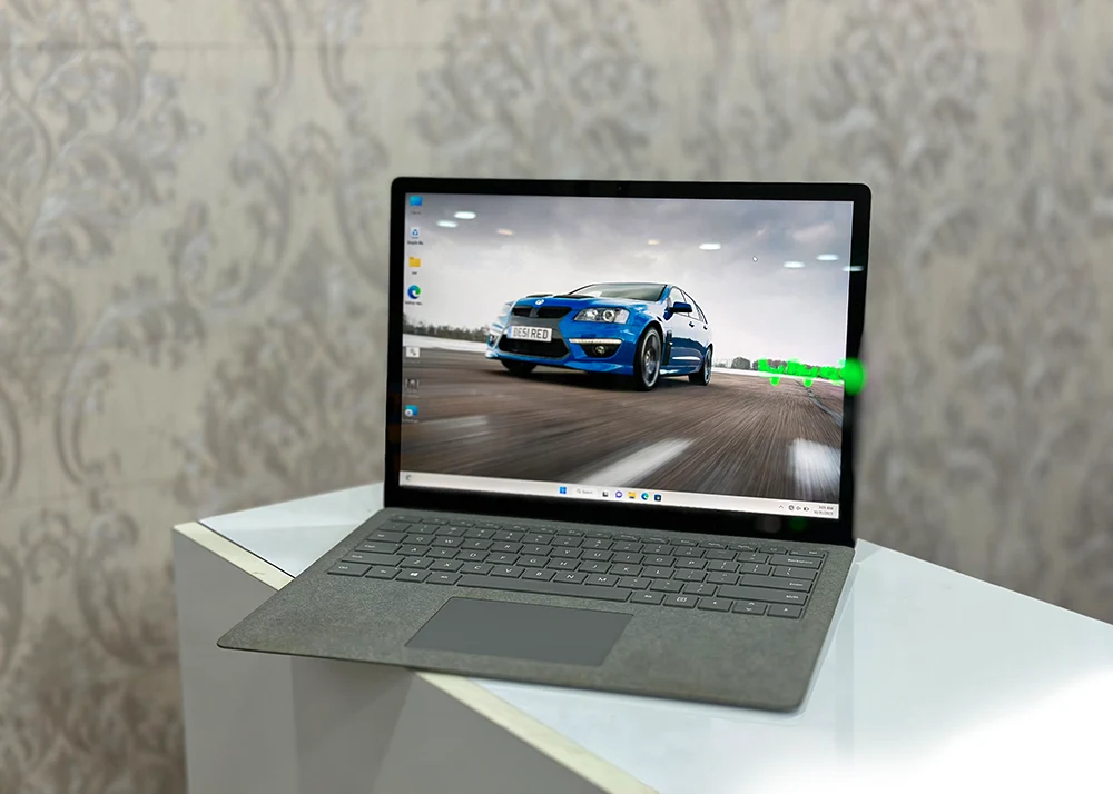 لپ تاپ مایکروسافت استوک Surface Laptop 2