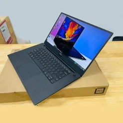 لپ تاپ ۱۵ اینچی Dell